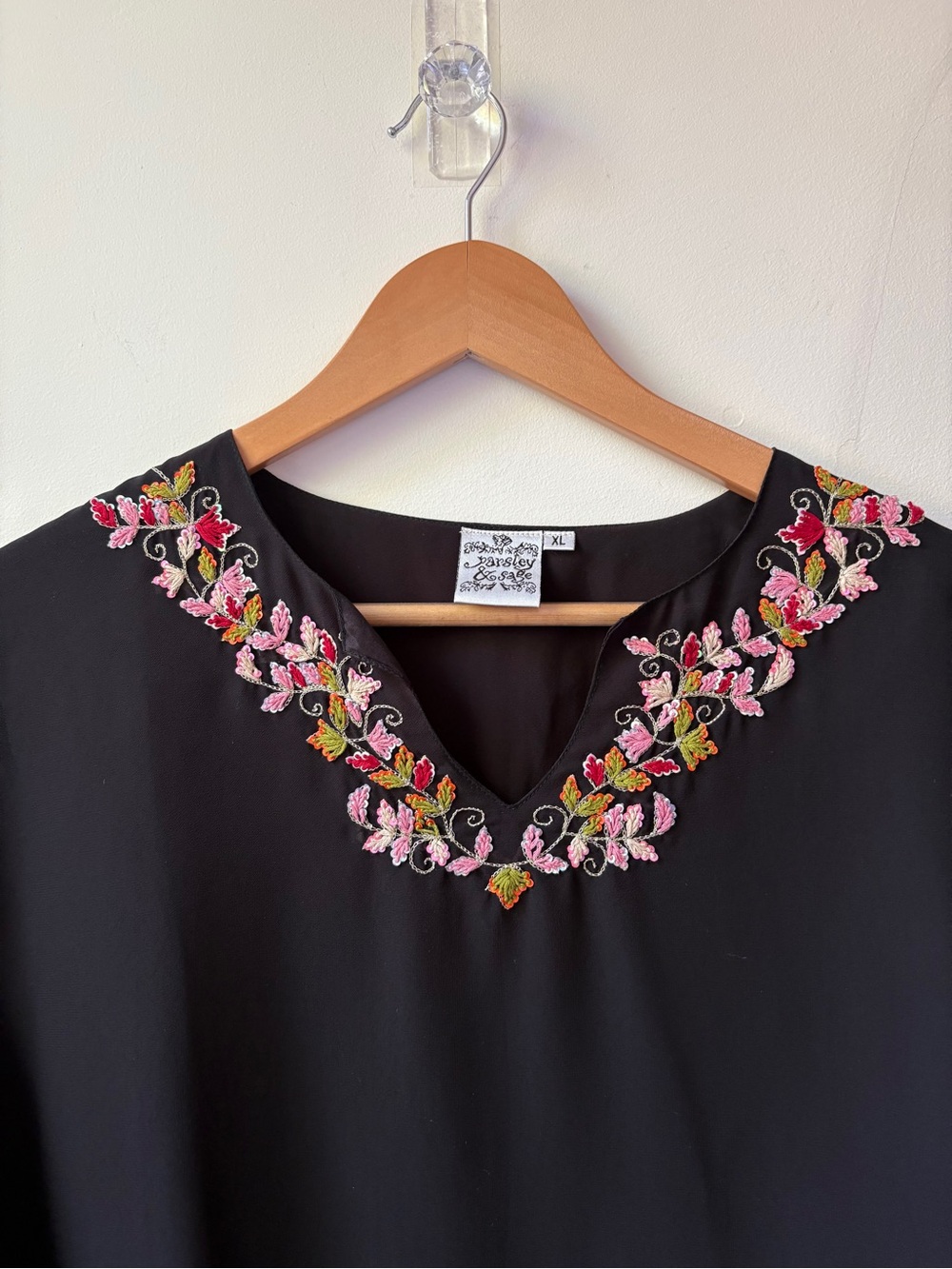 Parsley & Sage Boho Embroidered Top - Picture 6 of 13
